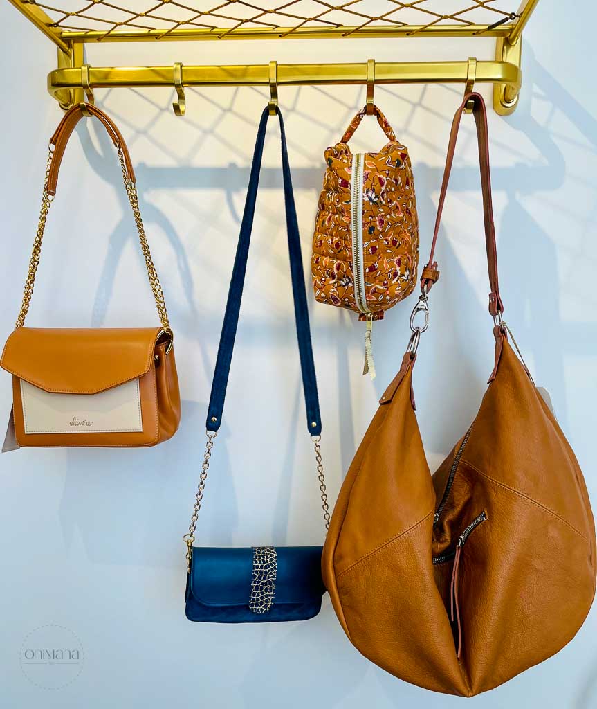 alenore sac paquerette noisette face accroche porte manteau autres sacs