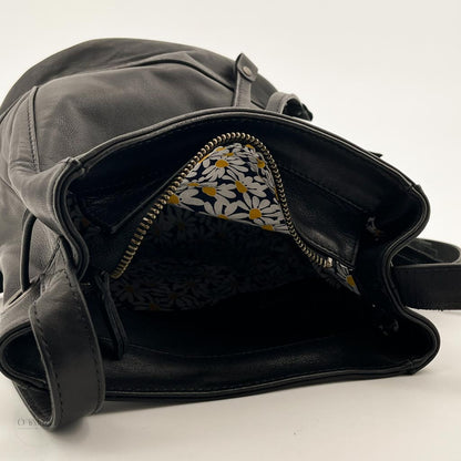 julie meuriss sac seau osa noir ouvert